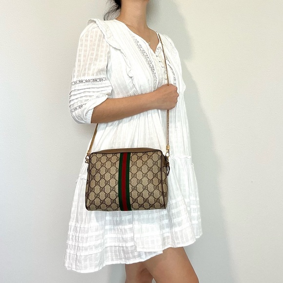 🍓GUCCI Sherryline Web Clutch - Picture 9 of 10